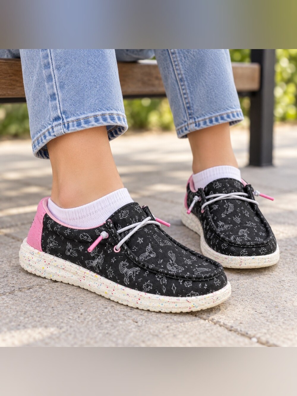 Hey Dude Wendy Unicorn Slip On Shoes Youth 5 Womens 6 Black Pink Whimsical Girly